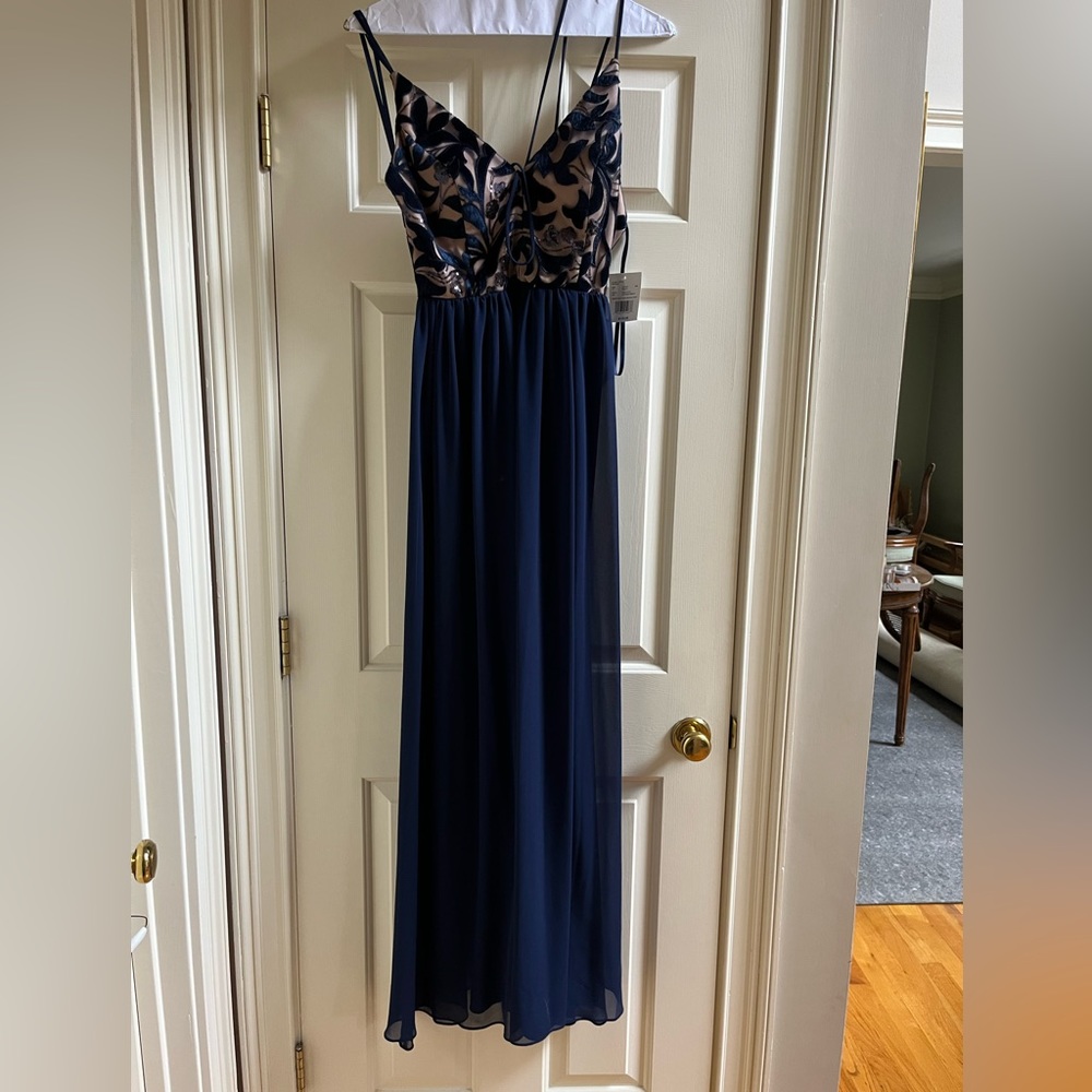 Navy blue sparkly prom/formal dress